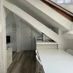 Saint Paul, Rue Pavee, Studio - Id 1050