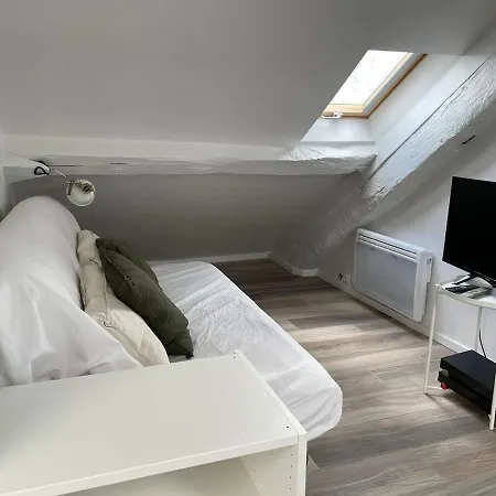 Saint Paul, Rue Pavee, - Id 1050 Paris